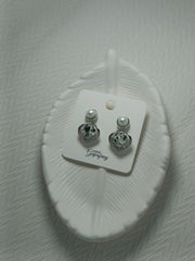 Pearl with Pellucid Shaped Design Earrings