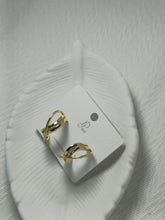 Premium Gold Polished Twisted Sparkle