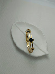 Pellucid Style Bangle