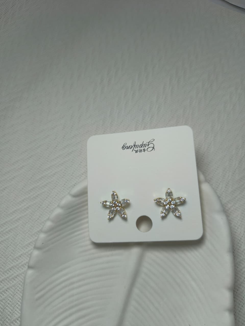 Golden starfish style Earrings